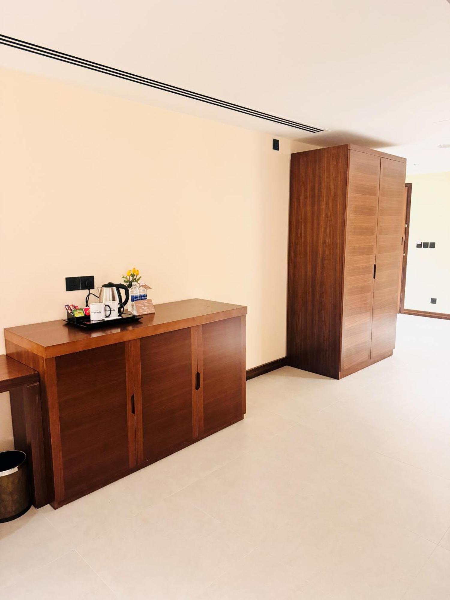 Kyriad Hotel ซาลาลาห์ ภายนอก รูปภาพ