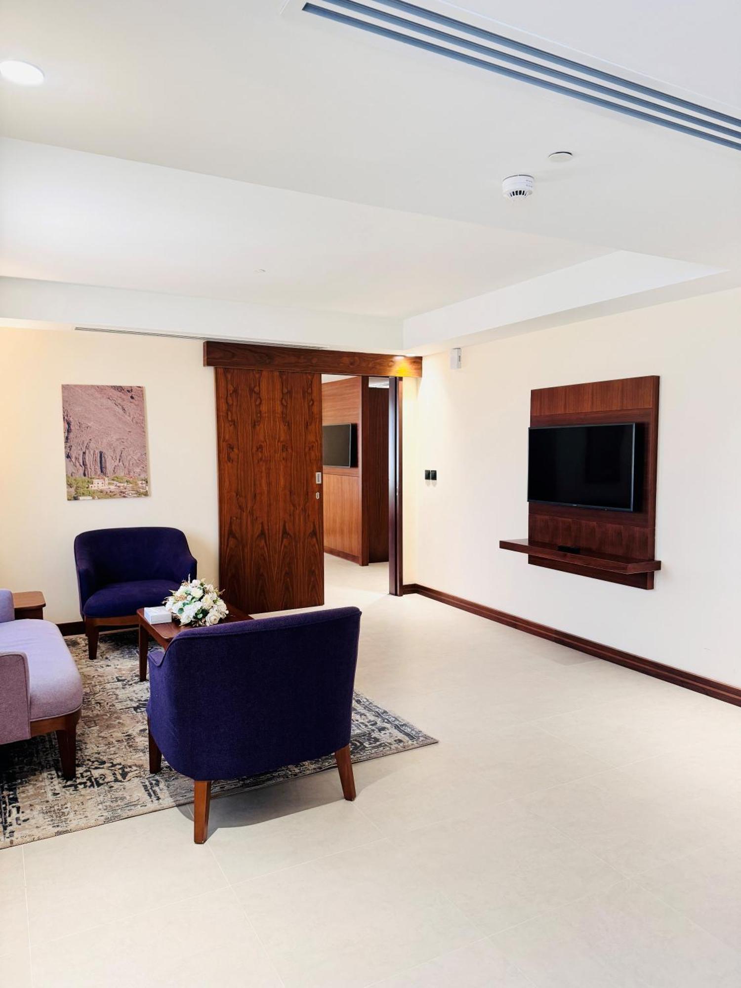 Kyriad Hotel ซาลาลาห์ ภายนอก รูปภาพ